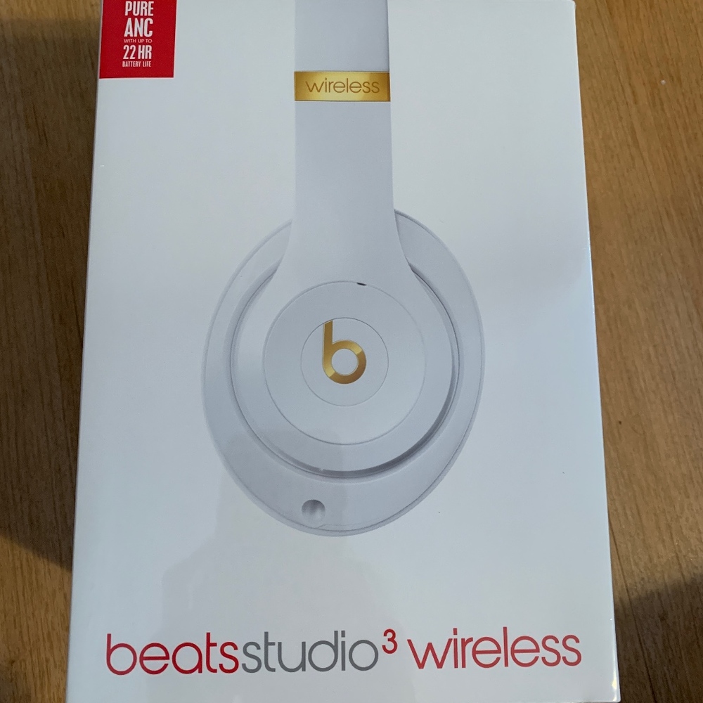 Beats Studio 3 Wireless - Beats by Dr. Dre